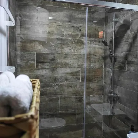 Apartman Geregs Alibi *