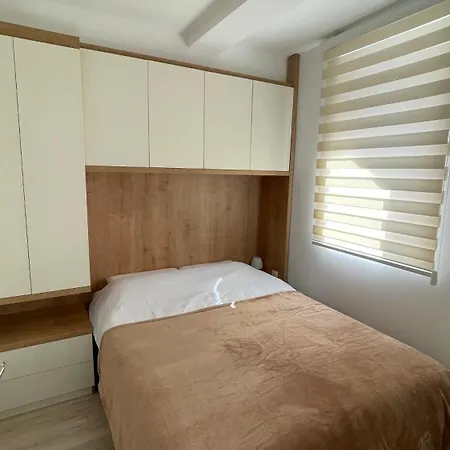 Apartman Geregs Alibi