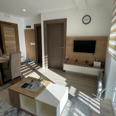 Geregs Alibi Apartman *